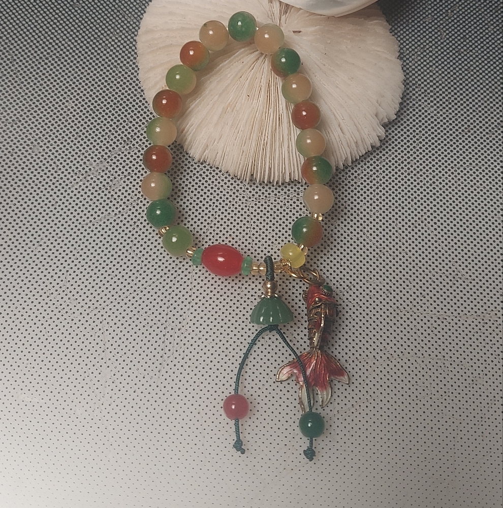 Gamblers Lucky enamel fish jade bead bracelet